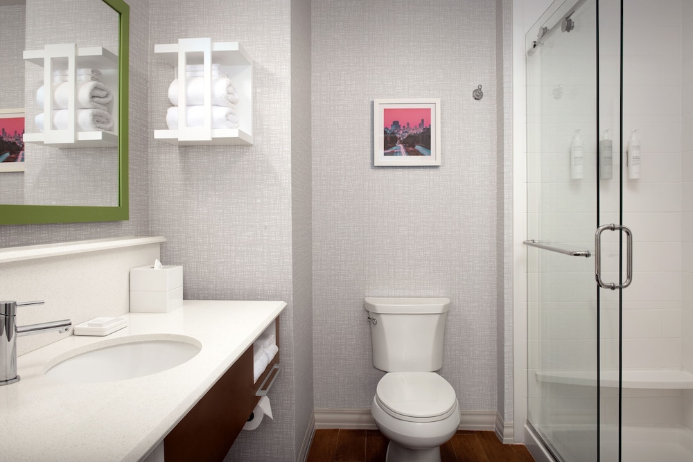 Hampton Inn & Suites Orangeburg - photo 23