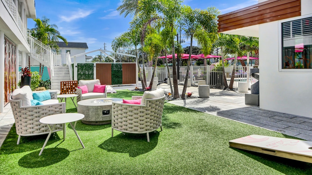 The Saint Hotel - photo 183