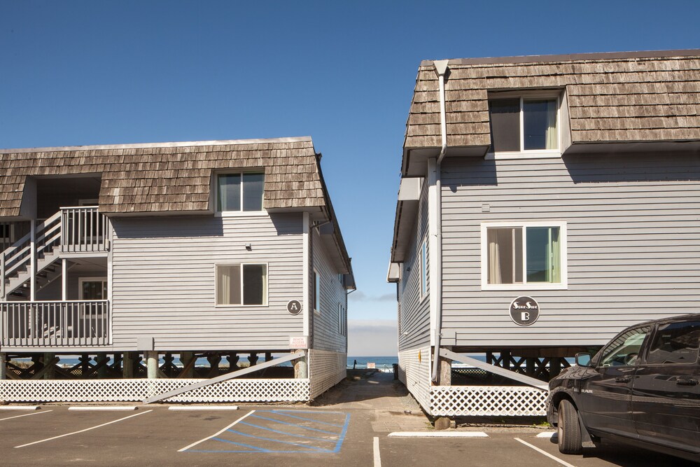 Surfside Resort - photo 27