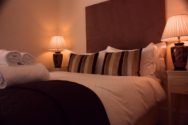 Annandale Arms Hotel - carbon neutral hotel in Moffat