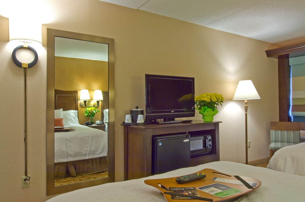 Hampton Inn Downingtown Exton - photo 23
