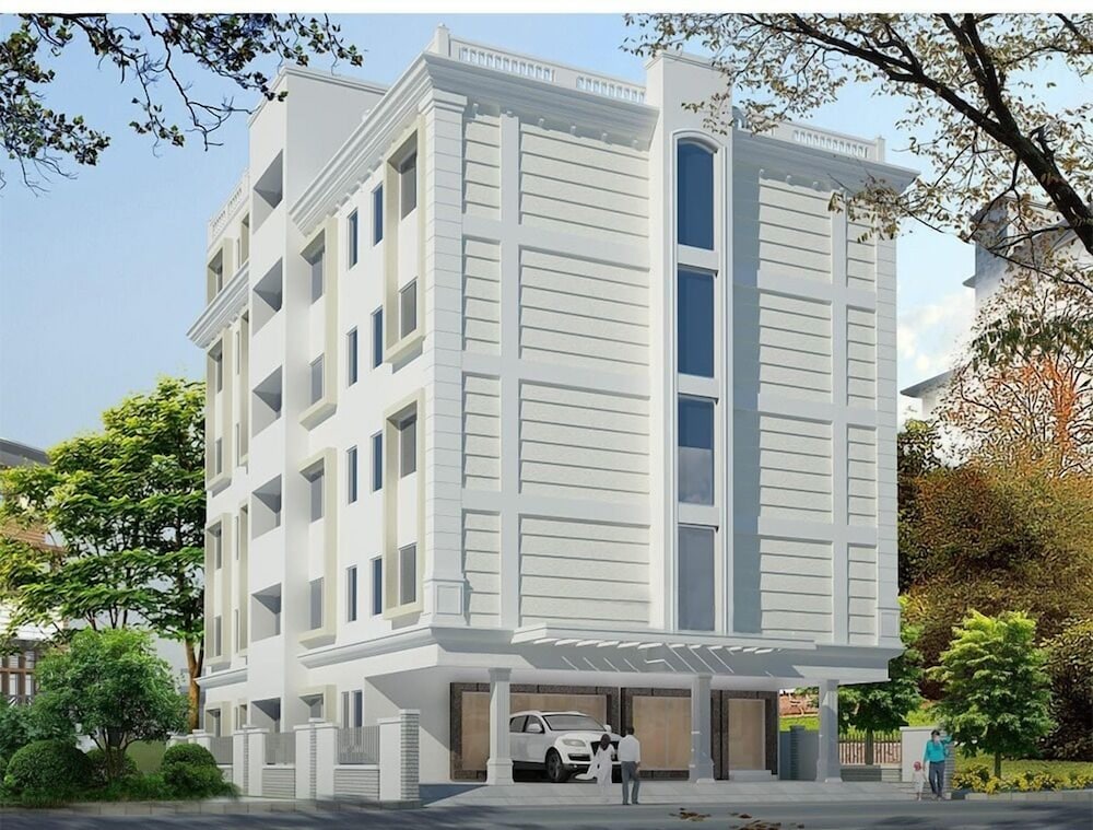 Compact Tea Square - carbon neutral hotel in Bengaluru