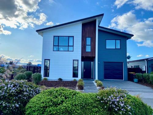 Morden spacious new house — 4-Star Luxury Hotel in Hamilton, New Zealand