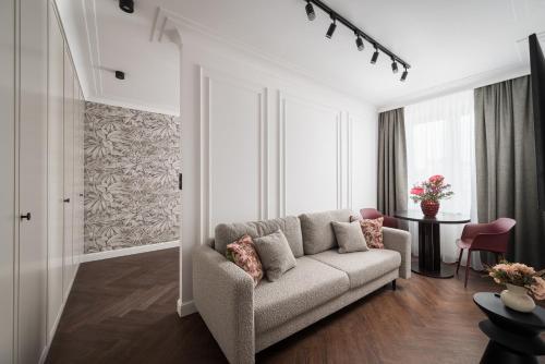 City Centre Deluxe Apartment by BookingHost — 4-Star Luxury Hotel in Warsaw, Poland
