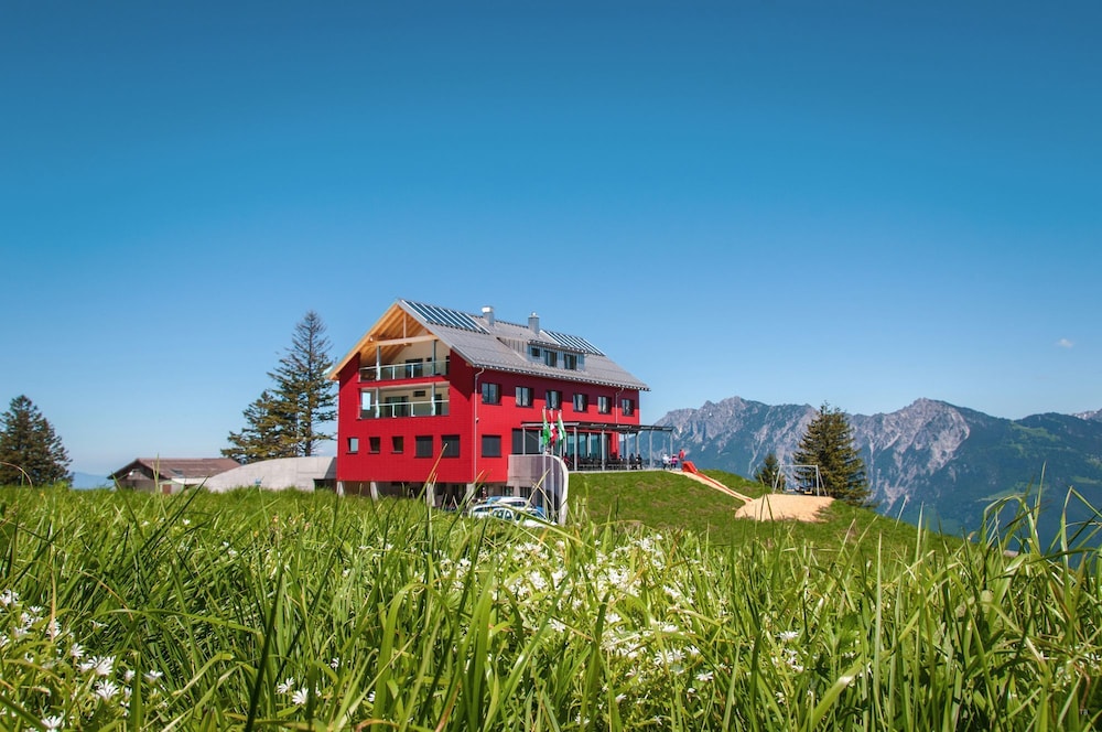 Berghaus Malbun - carbon neutral hotel in Buchs
