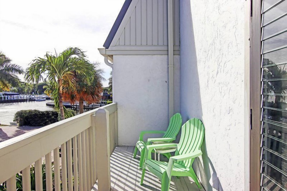 Mariner Pointe 323 - photo 19