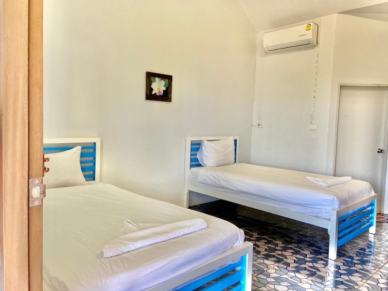 Nan Muanjai Hotel — hotel in Pua