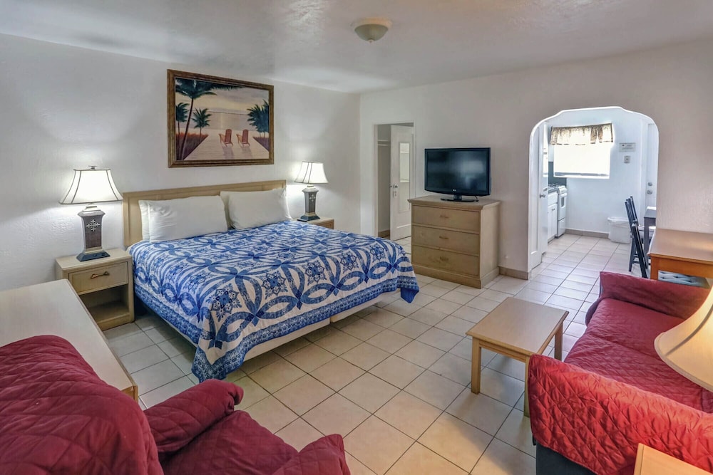 Richard's Motel Extended Stay - photo 21