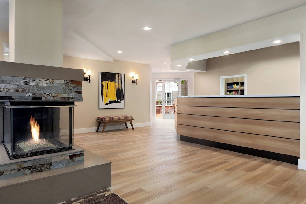 Residence Inn by Marriott Vacaville - photo 4