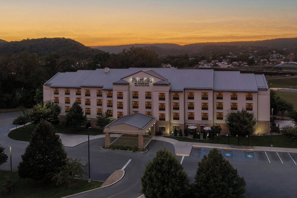 Fairfield Inn & Suites by Marriott Cumberland — hotel in Cumberland