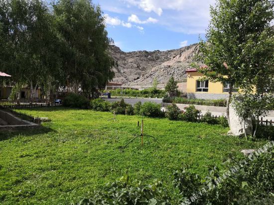 Zehua Hotel - last minute hotel in Unknown City