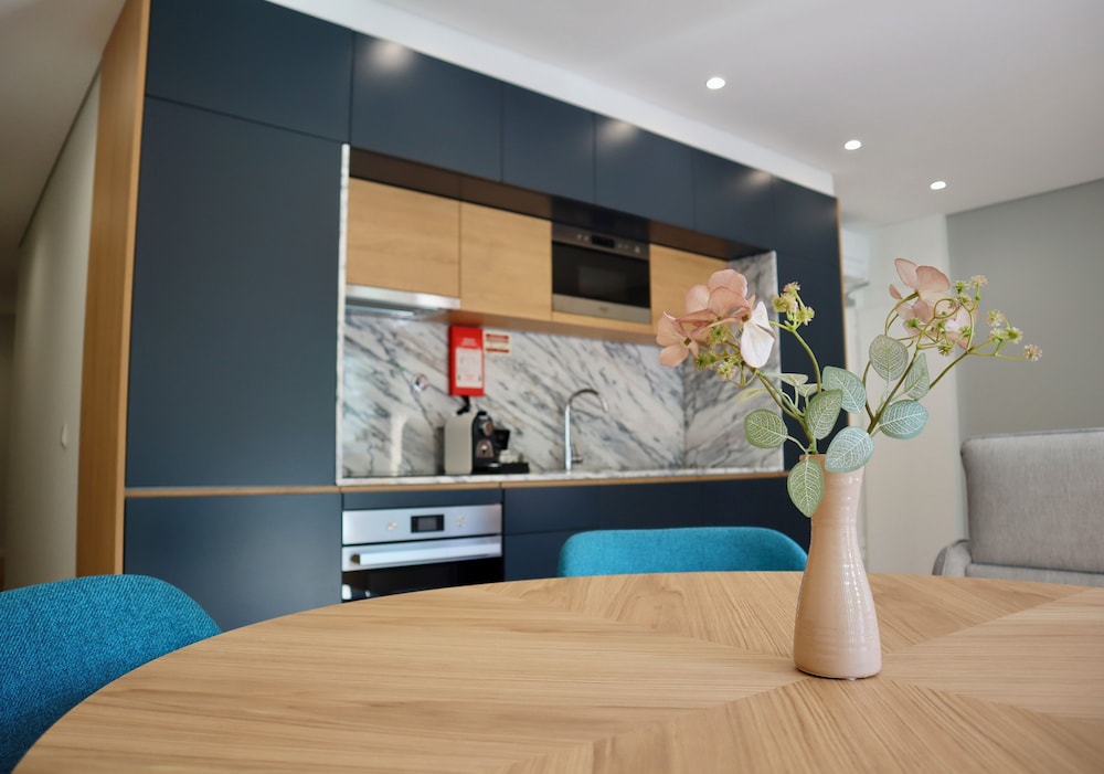 RS Porto Central Apartments — 4-Star Luxury Hotel in Porto, Portugal