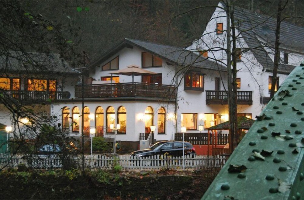Hotel Wiedfriede - carbon neutral hotel in Dattenberg