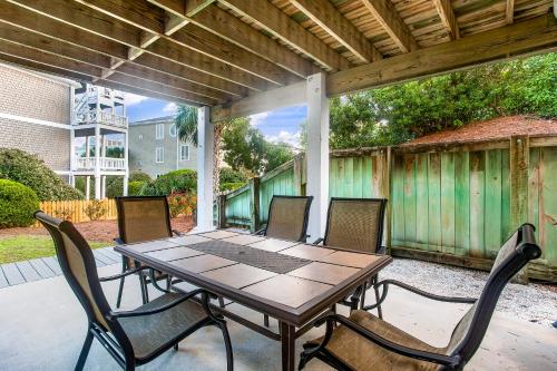 Family Tides by Sea Scape Properties - photo 23