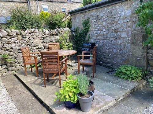Bluebell Cottage in the Yorkshire Dales — 4-Star Luxury Hotel in Settle, United Kingdom
