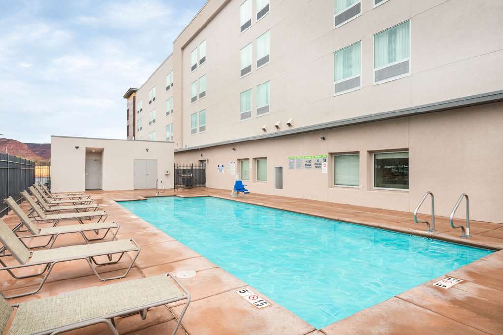 La Quinta Inn & Suites by Wyndham Kanab - photo 12