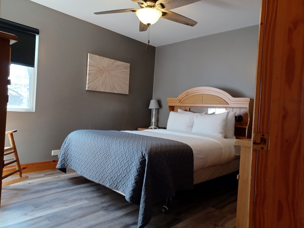Alexanders Landing - photo 42