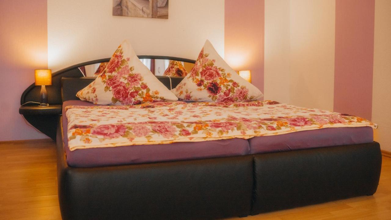 Sylvias Ferienwohnungen Nr.1 Hochparterre — 4-Star Luxury Hotel in Goerlitz, Germany