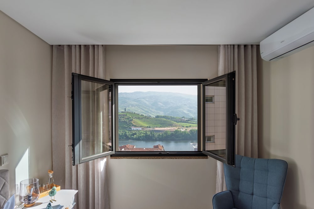 Feel Discovery Casa do Alfaiate — 4-Star Luxury Hotel in Peso Da Regua, Portugal