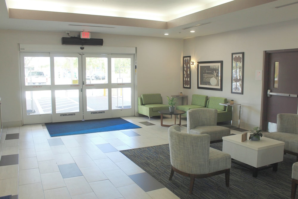 Holiday Inn Express Venice by IHG - photo 58