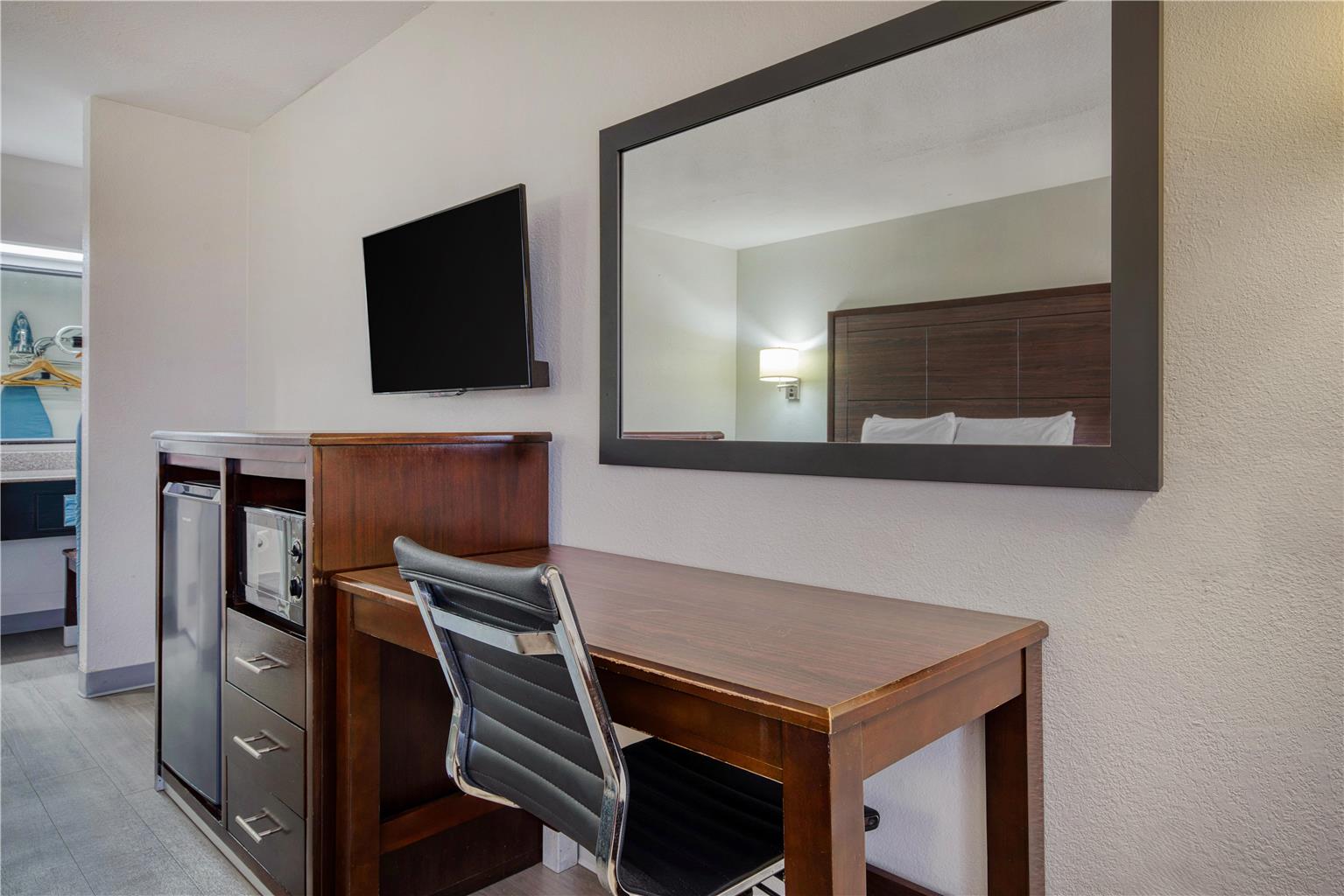 SureStay Hotel by Best Western Terrell - photo 14