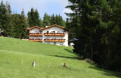 Obermüllerhof - carbon neutral hotel in Unknown City