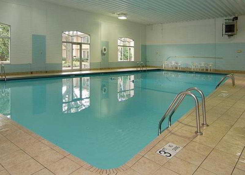 Rodeway Inn South Hotel - photo 2