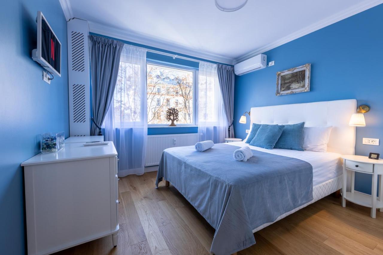 Luxury Cosy Apartment Central Unirii Square Old Town Adela Accommodation — 4-Star Luxury Hotel in Bucharest, Romania