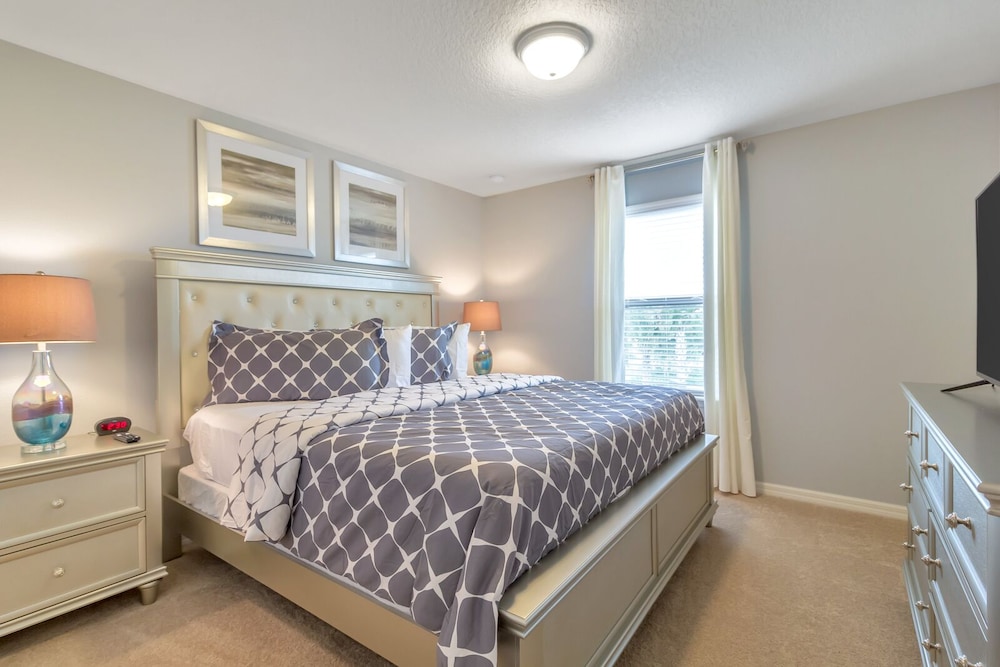 Solterra Resort 7BD Brand New Pool Home #7st565 - photo 2