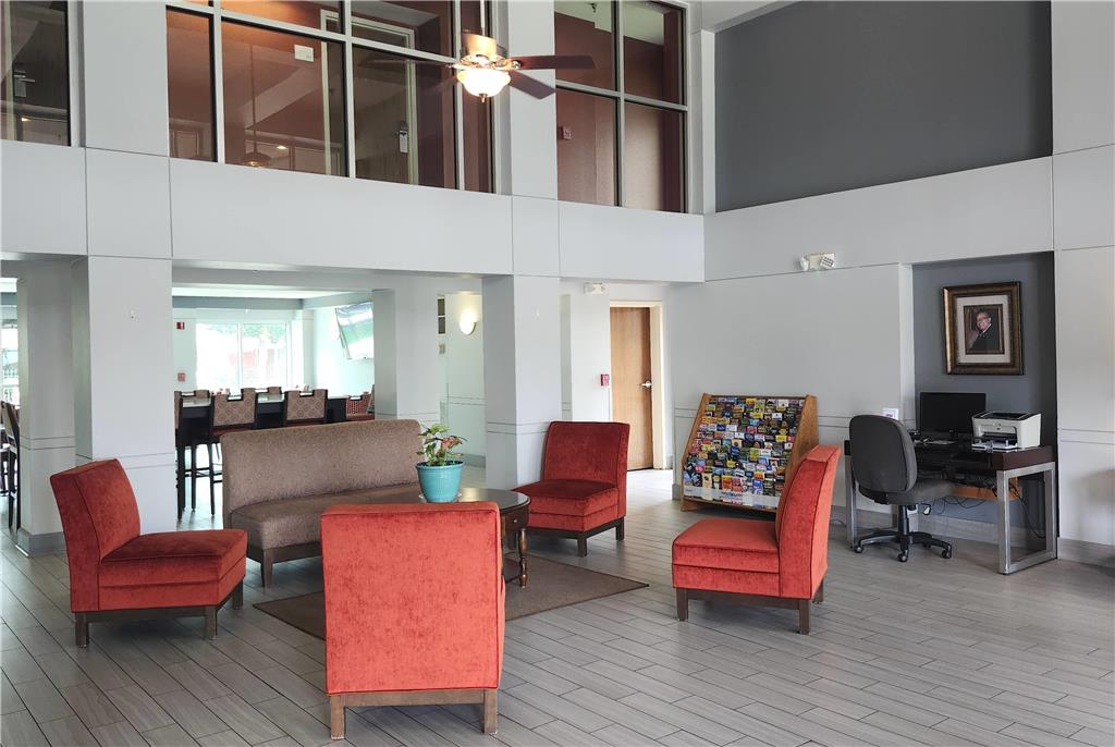 Ramada by Wyndham Luling - photo 4