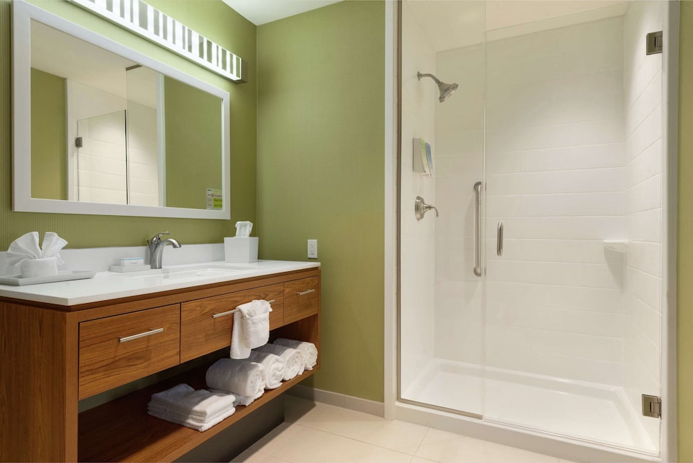 Home2 Suites by Hilton Alexandria - photo 15
