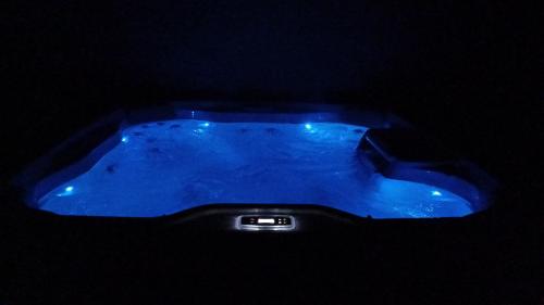 Un écrin de calme envoutant in Andernos-Les-Bains, France