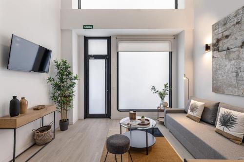 Duplex in B. Salamaca Wizink Center 6 Pax H126 - carbon neutral hotel in Madrid
