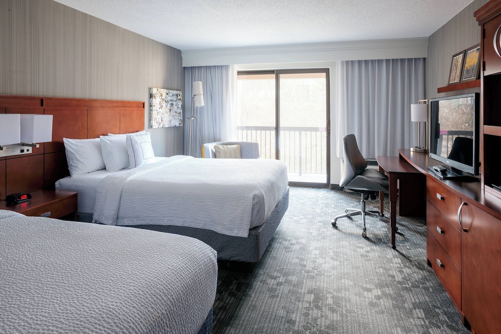 Courtyard by Marriott Parsippany - photo 11