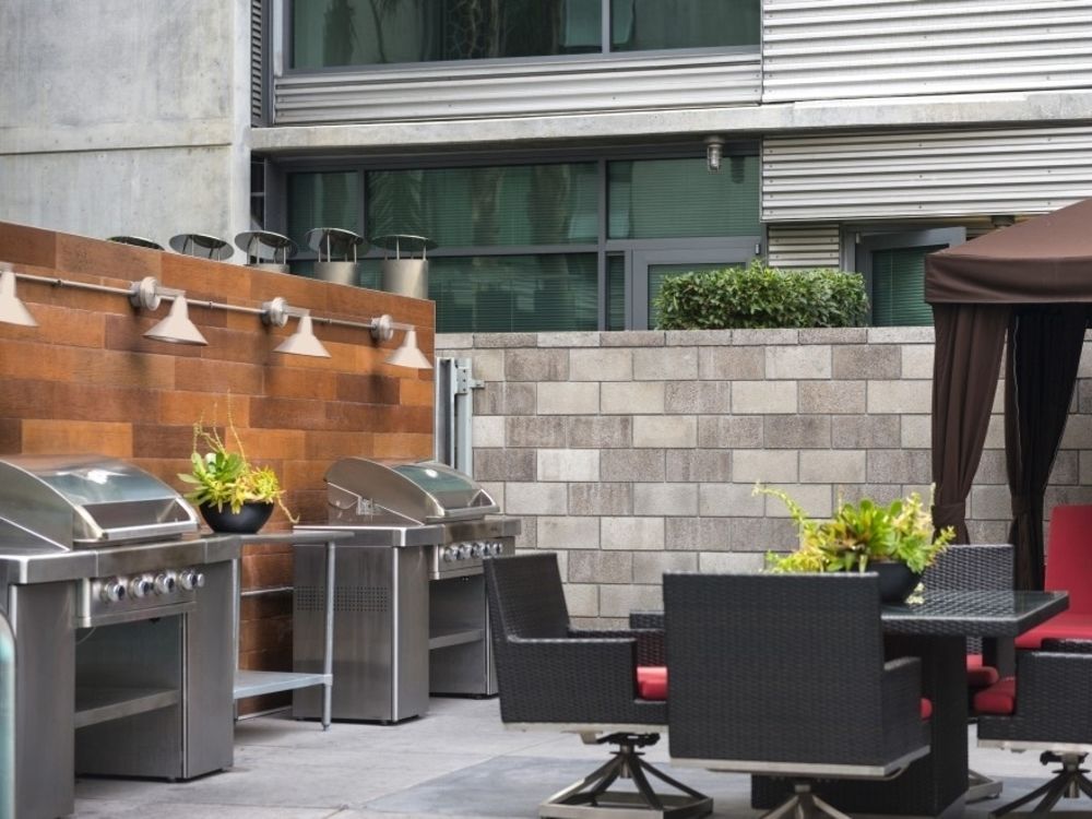 Met Lofts Downtown LA - featured photo
