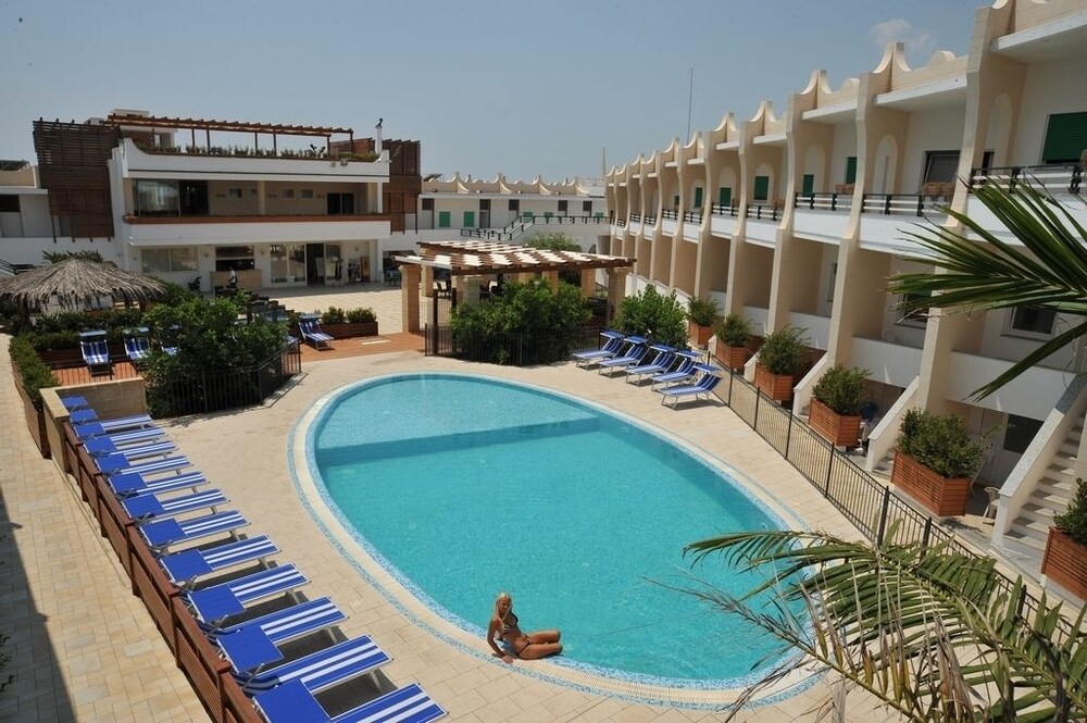 Cala Saracena Resort — hotel in Morciano Di Leuca