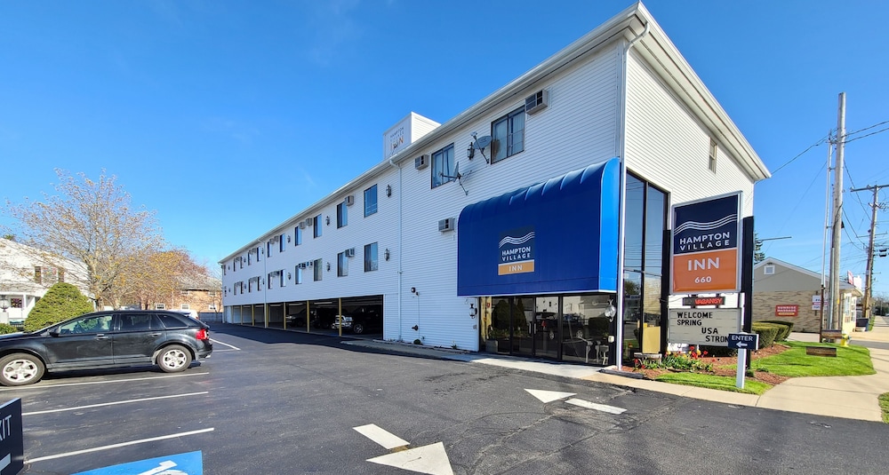 Hampton Village Inn - featured photo
