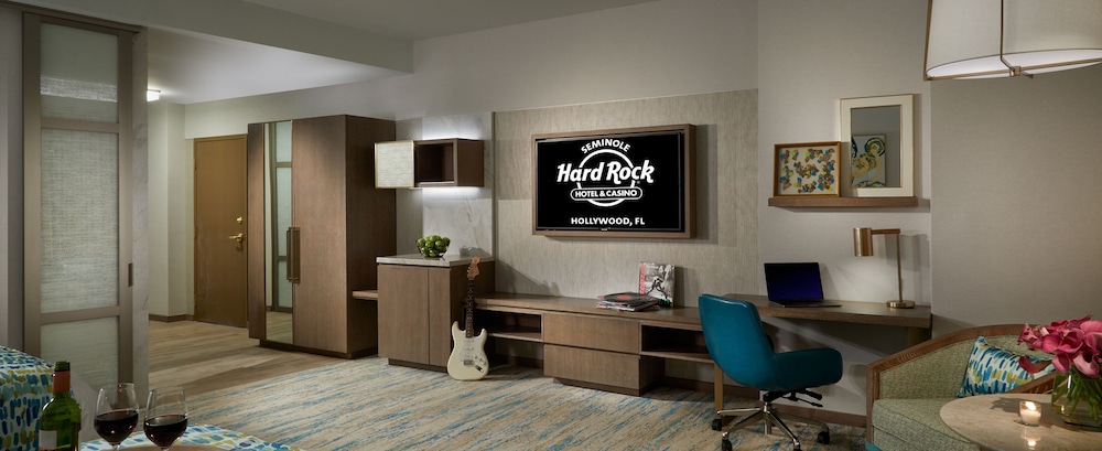 The Oasis Tower at Seminole Hard Rock - photo 6