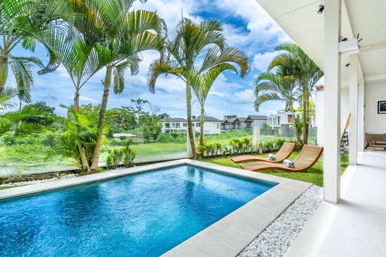 2 Bedroom Mediterranean Villa with Private Pool & Paddy view Canggu — 4-Star Luxury Hotel in Canggu, Indonesia