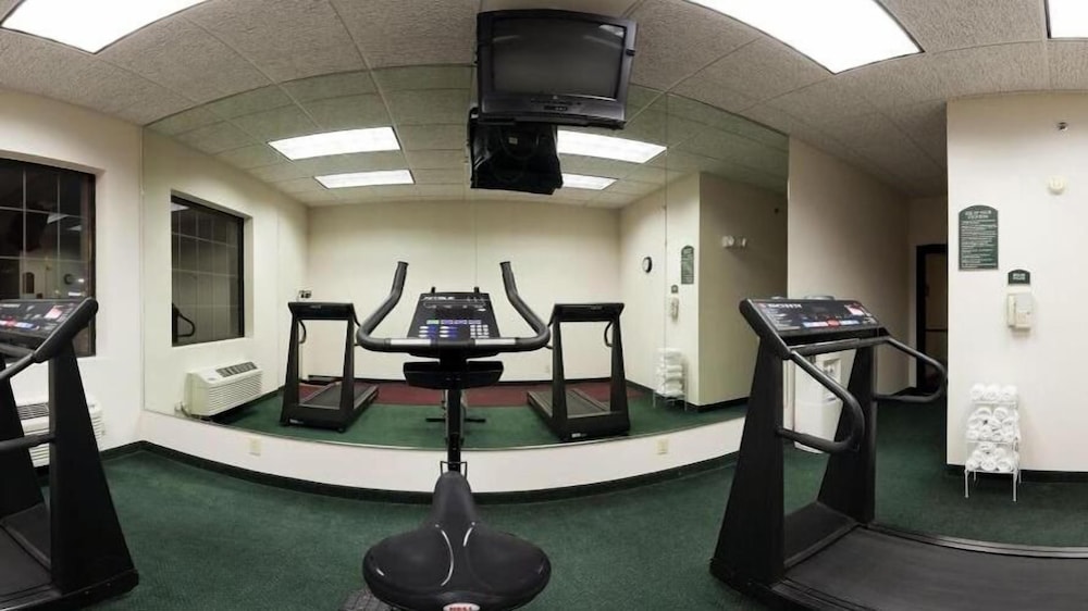Holiday Inn Express & Suites Vinita by IHG - photo 25