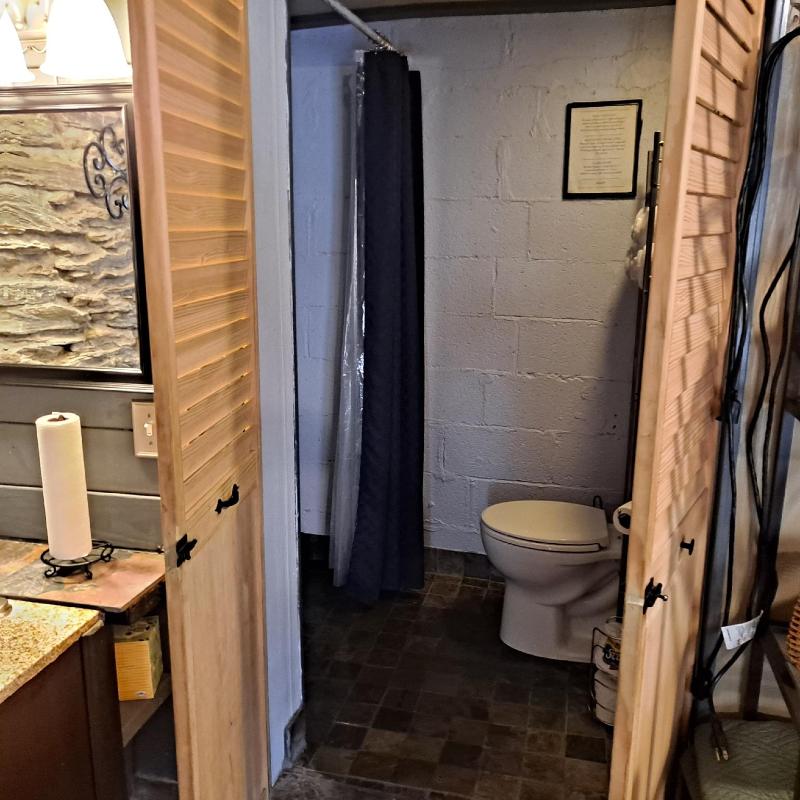 Town's Inn - photo 40