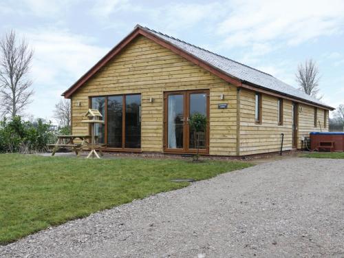 Gardeners Lodge 10447544 — Nantwich
