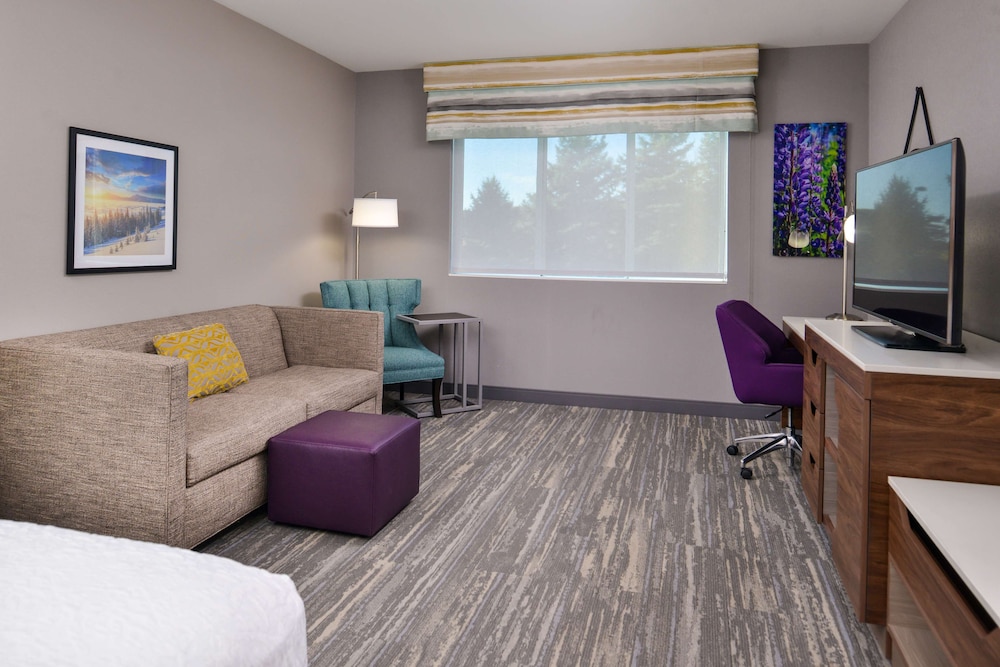 Hampton Inn & Suites Boise Spectrum - photo 22