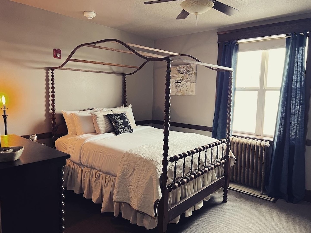 Enders Hotel - photo 15