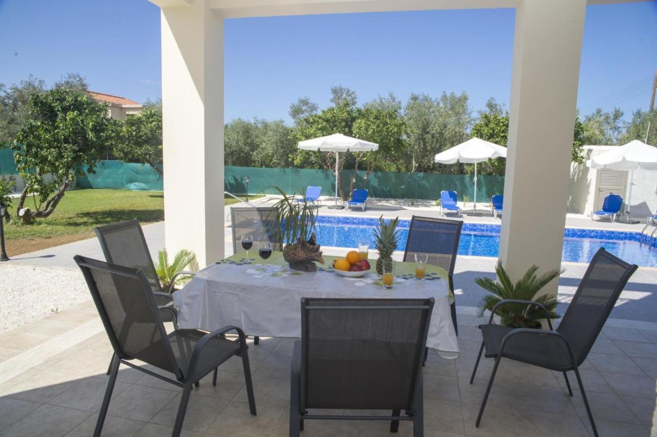 Rafaella Beach Villa Pvt Pool Near Sea Beach