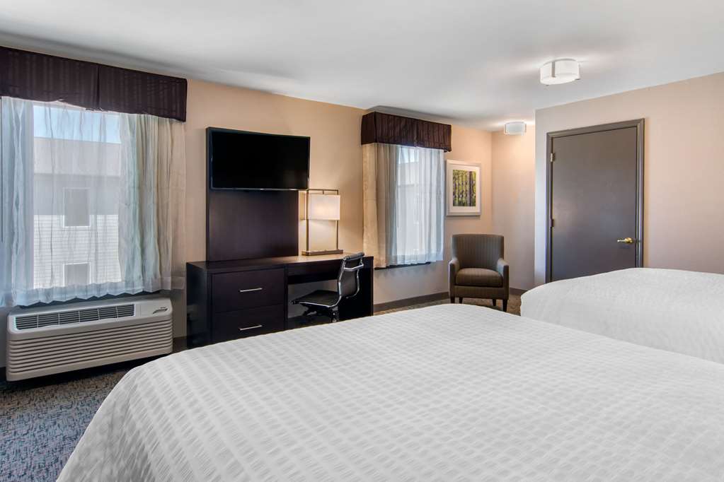 Clarion Inn & Suites Atlanta Downtown - photo 27