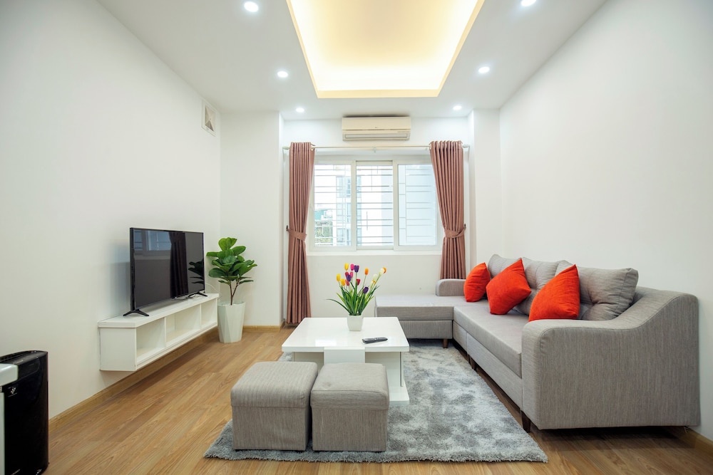 Sumitomo 4 Apartment No. 20 Alley 12 Dao Tan Street — 4-Star Luxury Hotel in Hanoi, Vietnam