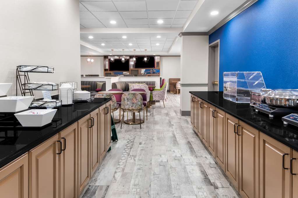 Big Country Hotel & Suites SureStay Collection by BW - photo 8