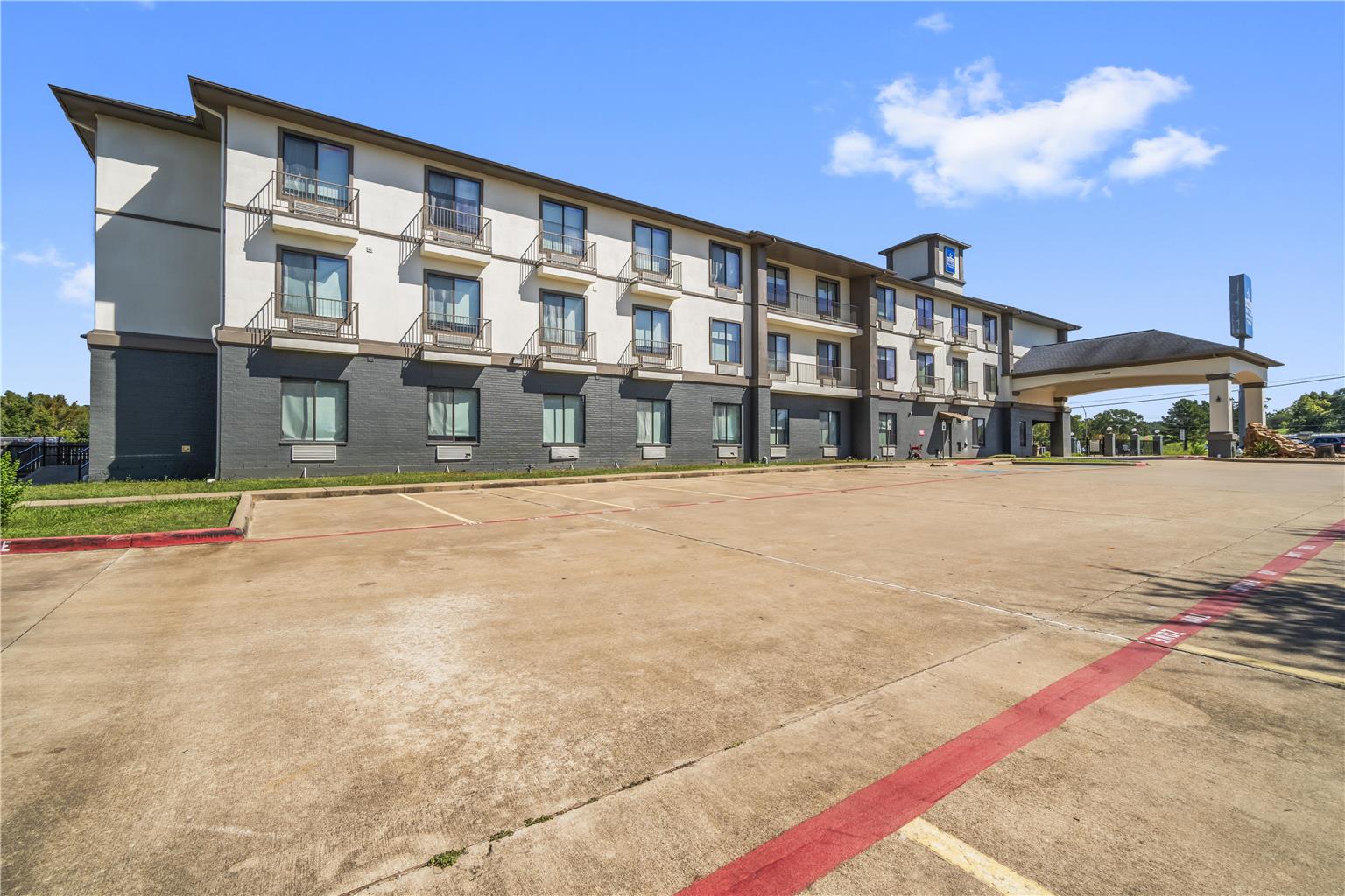Americas Best Value Inn & Suites Livingston — hotel in Livingston