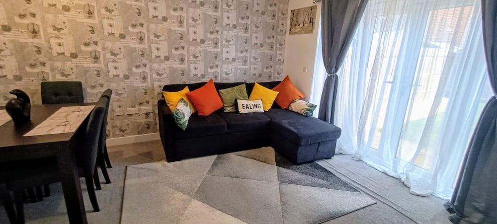 Cozy Peace in Sittingbourne — hotel in Sittingbourne